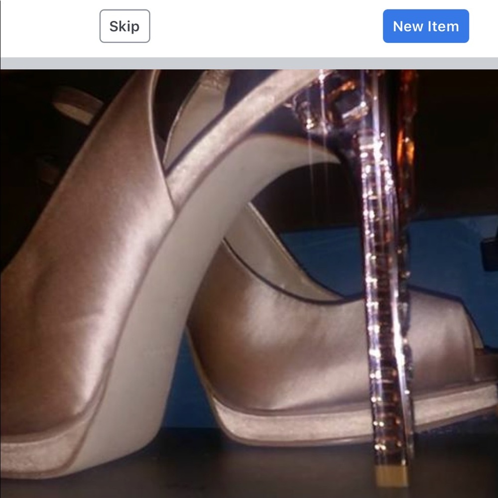 Bcbg shoes